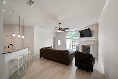 4838 Aspen Drive, Pasadena, TX 77505 - Photo 7