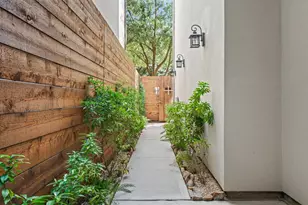 1423 Knox St, Houston, TX 77007 - Photo 3