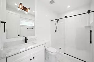 1315 Waverly St, Houston, TX 77008 - Photo 29