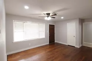 7941 Longridge Dr, Houston, TX 77055 - Photo 3