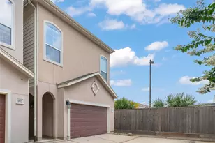 907 McKinney Park Ln, Houston, TX 77003 - Photo 5