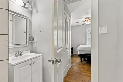 4601 1/2 Hain Street #B, Houston, TX 77009 - Photo 11
