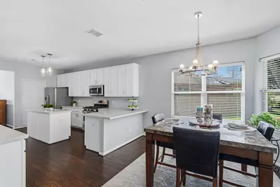 3435 Powell Way, Missouri City, TX 77459 - Photo 9