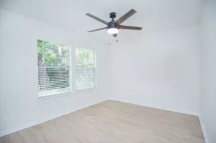 10802 Elmdale Dr, Houston, TX 77070 - Photo 25