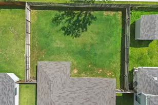 1922 Cartwright St, Bryan, TX 77807 - Photo 25