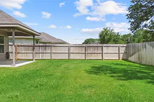 1922 Cartwright St, Bryan, TX 77807 - Photo 21