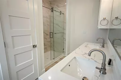 131 South Mae Cir S, Crystal Beach, TX 77650 - Photo 19