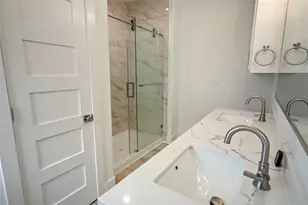 131 South Mae Cir S, Crystal Beach, TX 77650 - Photo 19