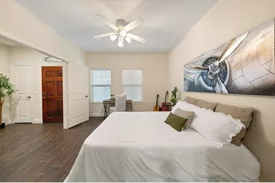 562 Bomar St Street, Houston, TX 77006 - Photo 23