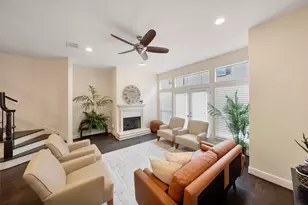 562 Bomar St St, Houston, TX 77006 - Photo 3