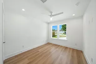 8114 Count St, Houston, TX 77028 - Photo 17