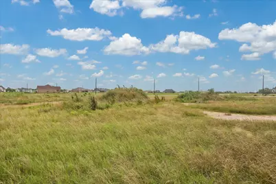 5071 Timber Ridge Drive, Sealy, TX 77474 - Photo 5