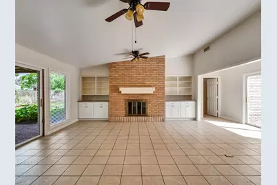 3015 Inwood Drive, Dickinson, TX 77539 - Photo 9