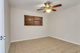 3015 Inwood Dr, Dickinson, TX 77539 - Photo 33