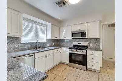 3015 Inwood Drive, Dickinson, TX 77539 - Photo 17