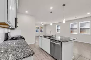 17554 Rosette Grass Dr, Conroe, TX 77385 - Photo 17