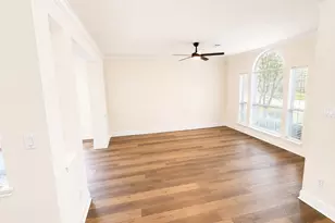 13538 Shadow Falls Ct, Houston, TX 77059 - Photo 15