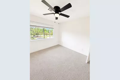 13538 Shadow Falls Court, Houston, TX 77059 - Photo 15
