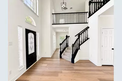 13538 Shadow Falls Court, Houston, TX 77059 - Photo 3