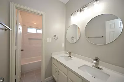 1502 Beaconshire Road, Houston, TX 77077 - Photo 21
