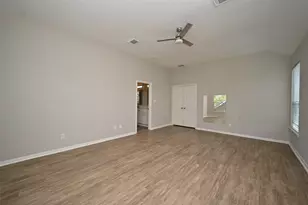 1502 Beaconshire Rd, Houston, TX 77077 - Photo 29