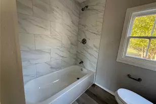 904 Stubbs St, La Marque, TX 77568 - Photo 11