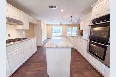 63 April Wind Drive S, Conroe, TX 77356 - Photo 7