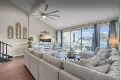 5 April Point Drive S, Conroe, TX 77356 - Photo 1