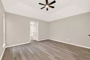 4906 Pleasure Lake Ln, Willis, TX 77318 - Photo 17