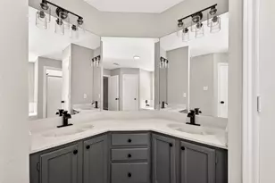 4906 Pleasure Lake Ln, Willis, TX 77318 - Photo 19