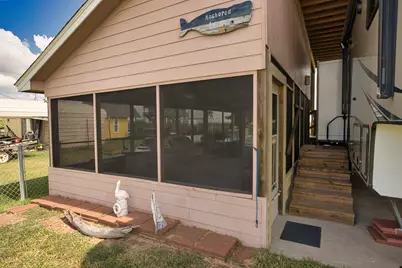 867 County Road 299, Sargent, TX 77414 - Photo 5