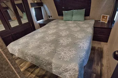 867 County Road 299, Sargent, TX 77414 - Photo 15