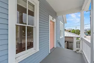 2121 Ursuline St, Galveston, TX 77550 - Photo 3