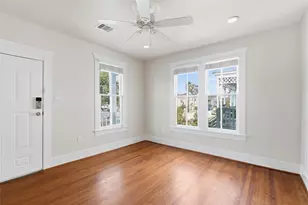 2121 Ursuline St, Galveston, TX 77550 - Photo 7