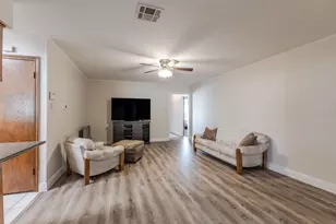 402 Fintona Way, Houston, TX 77015 - Photo 9