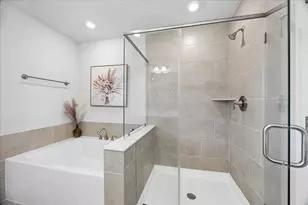 10227 Whitney Reach Dr, Rosharon, TX 77583 - Photo 17