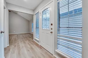 9407 Stockwell Dr, Houston, TX 77083 - Photo 11