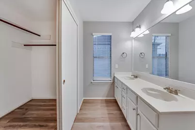 9407 Stockwell Drive, Houston, TX 77083 - Photo 19