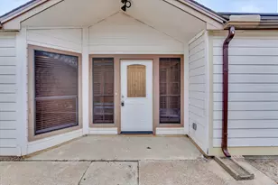 9407 Stockwell Dr, Houston, TX 77083 - Photo 3