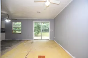 4231 S Acres Dr, Houston, TX 77047 - Photo 15