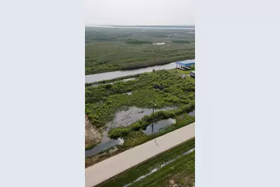 1255 Van Sant, Gilchrist, TX 77617 - Photo 5