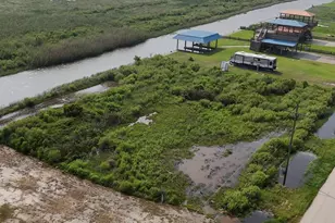1255 Van Sant, Gilchrist, TX 77617 - Photo 1