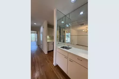 2829 Timmons Lane #176, Houston, TX 77027 - Photo 21