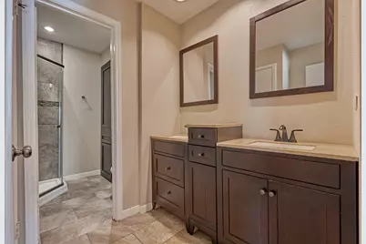 5823 Fair Forest Drive, Houston, TX 77088 - Photo 35