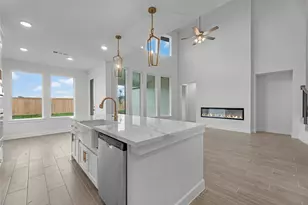 26819 Steradian Lake Ln, Richmond, TX 77406 - Photo 7