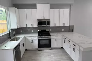 8706 Southview St, Houston, TX 77051 - Photo 5