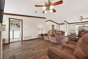 9820 Oberrender Rd, Needville, TX 77461 - Photo 9