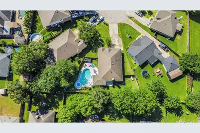 10802 Windswept, Montgomery, TX 77356 - Photo 11