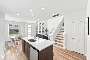 6063 Cebra St, Houston, TX 77091 - Photo 13