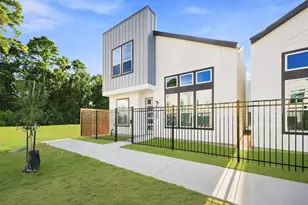 6063 Cebra St, Houston, TX 77091 - Photo 3